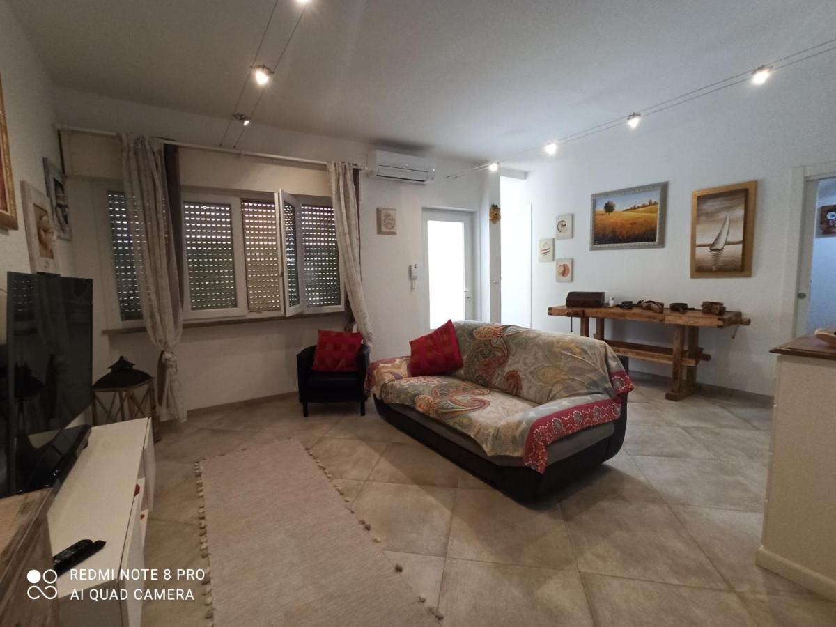 Il Don Minzoni 98 "Casa Vacanze" Lido di Camaiore Exteriör bild