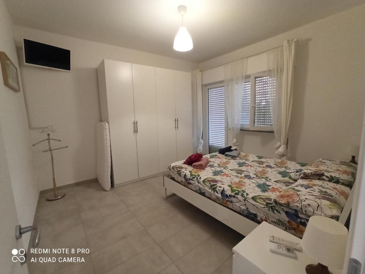 Il Don Minzoni 98 "Casa Vacanze" Lido di Camaiore Exteriör bild