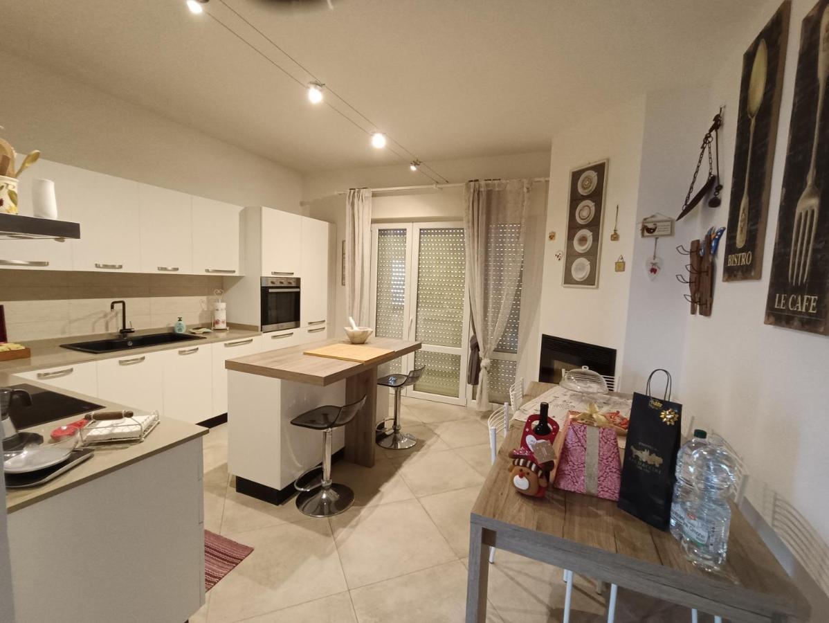 Il Don Minzoni 98 "Casa Vacanze" Lido di Camaiore Exteriör bild