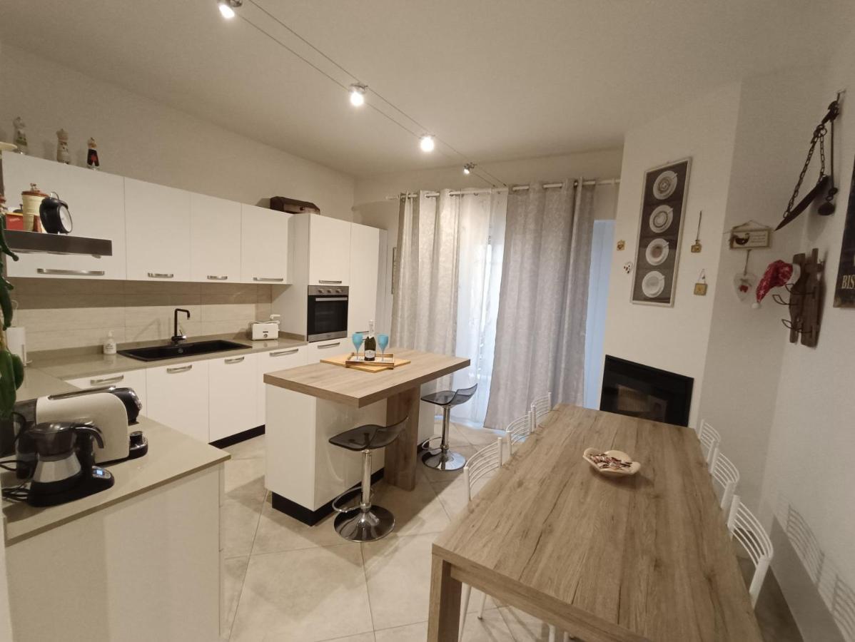 Il Don Minzoni 98 "Casa Vacanze" Lido di Camaiore Exteriör bild