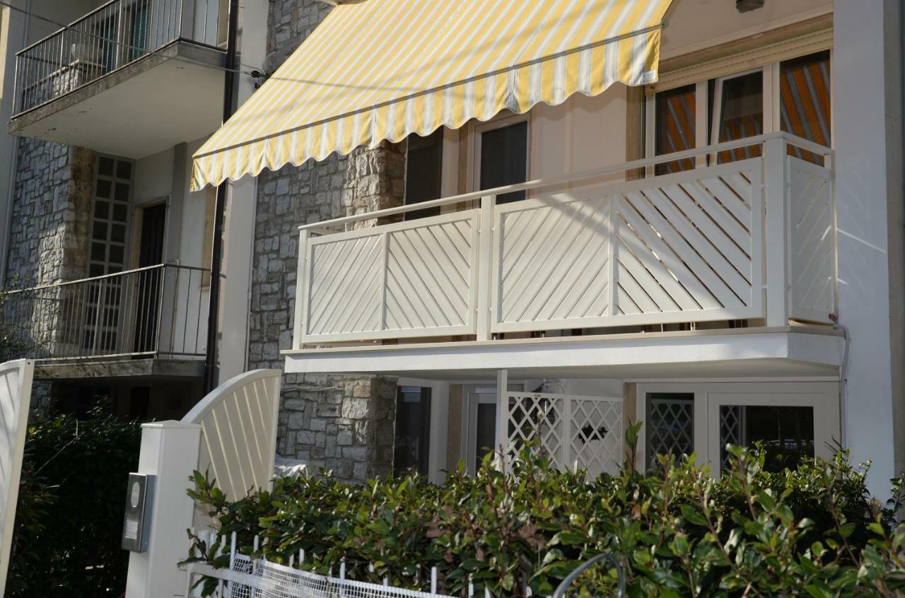Il Don Minzoni 98 "Casa Vacanze" Lido di Camaiore Exteriör bild